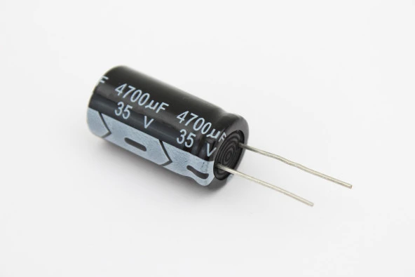 4700 MF 35 V Kondansatör - Resim 2