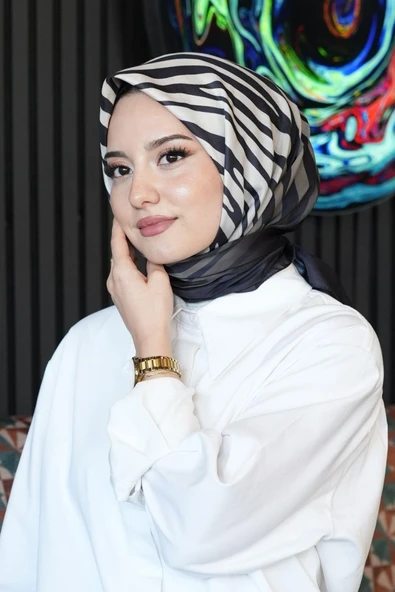 Zebra Desen Siyah Soft Pamuk Eşarp ürün görseli 1