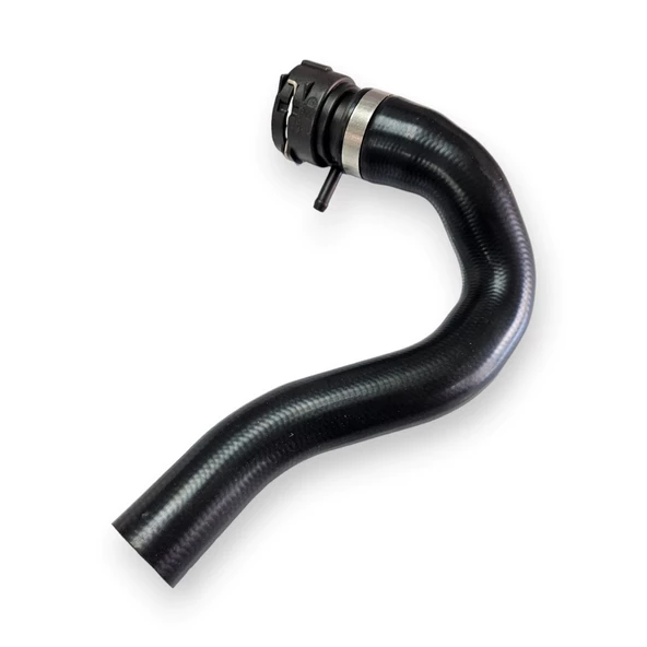 Audi A6 2009-2011 2.0 BPJ BYK Motor Radyatör Üst Hortumu 4F0121101G ürün görseli 1