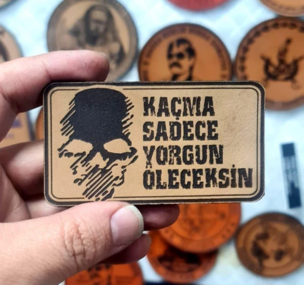 Kaçma Sadece Yorgun Öleceksin Kuru Kafa  Deri PEÇ - Arma - Askeri Patch - Resim 2