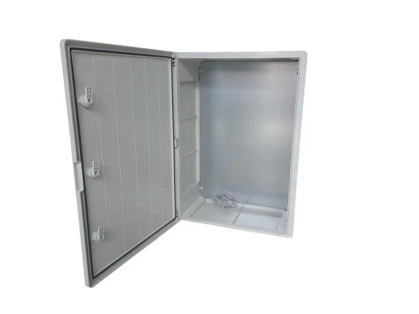 Çetsan 50x70x25 ABS Taban Saclı Pano ürün görseli 1
