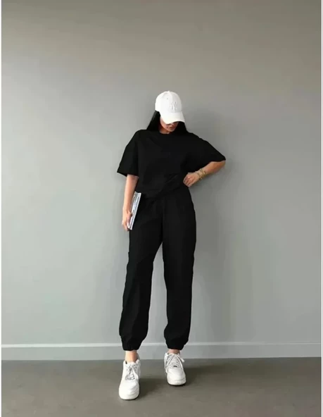 Unisex Düz T-Shirt Ve Eşofman Takımı - Siyah ürün görseli 1