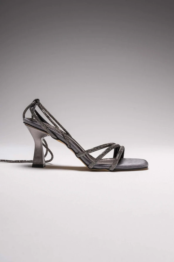 Kadın Topuklu Sandalet TR125Y04D - Resim 3