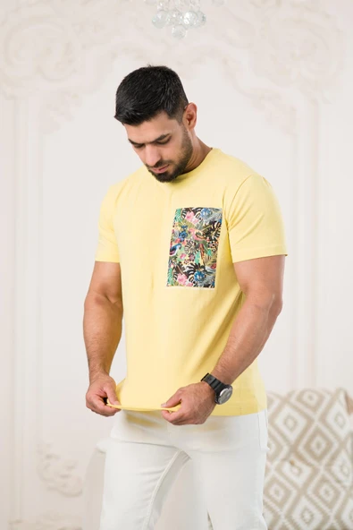 Bisiklet Yaka Önü Baskılı Pamuklu Likralı Basic Regular Fit T-shirt ürün görseli 1
