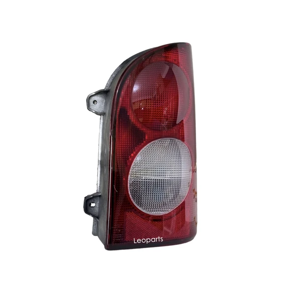 Leoparts Hyundai H100 Stop Lambası Sağ (Duysuz) 1997-2001 92402-43810 ürün görseli 1