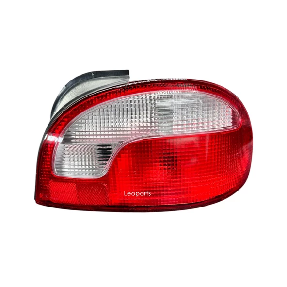Leoparts Hyundai Accent Stop Lambası Sağ (Duysuz) 1998-1999 92402-22300 ürün görseli 1