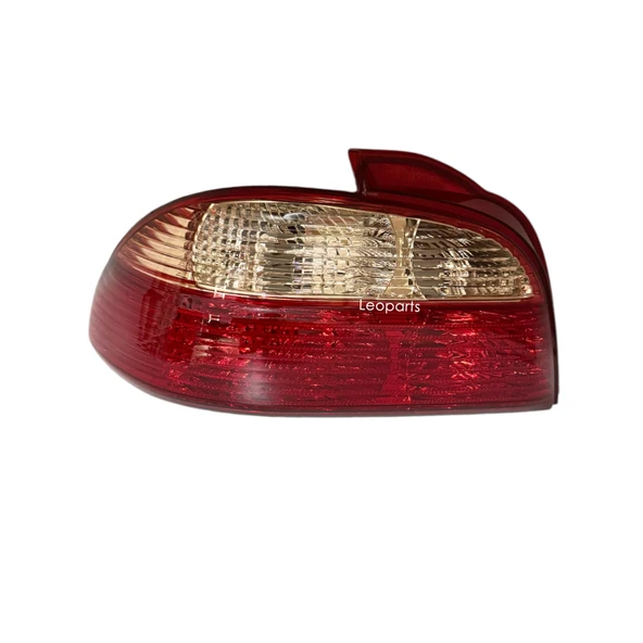 Leoparts Toyota Avensis Stop Lambası Sol 2001-2002 81561-05090 ürün görseli 1