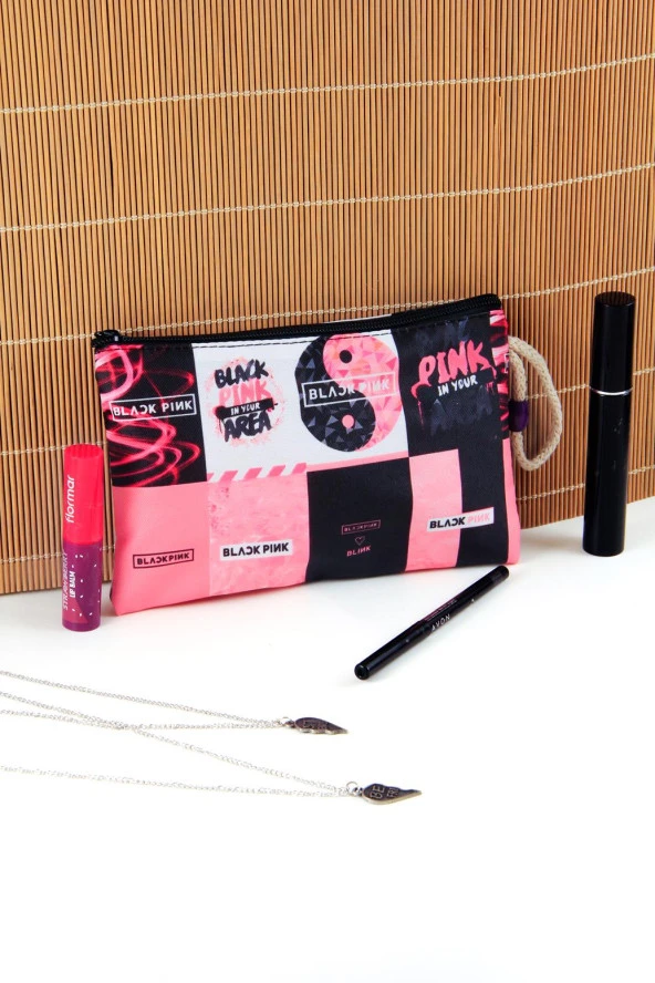 Blackpink K-Pop Desenli Kalemlik Fermuarlı Makyaj Çantası Orta Boy 12cm x 20cm ürün görseli 1