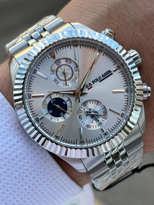 U.S.POLO ASSN Çelik Kordon İç Fonksiyonları Aktif 5 Atm Suya Dayanıklı Erkek Kol Saati USPA.1054.B01 ürün görseli 1
