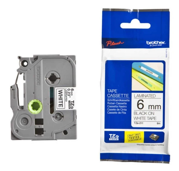 Brother TZE-211 6 mm Beyaz Üzeri Siyah Laminasyonlu Etiket ürün görseli 1