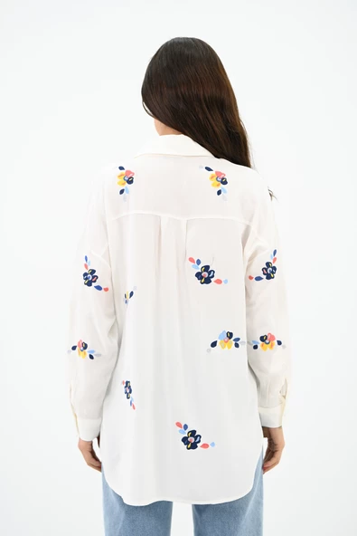 Kadın Nakış İşlemeli Oversize Gömlek 1735-24 - Resim 4