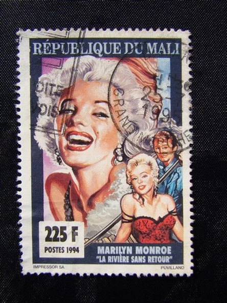Marilyn Monroe Pul - Kanvas Tablo ürün görseli 1