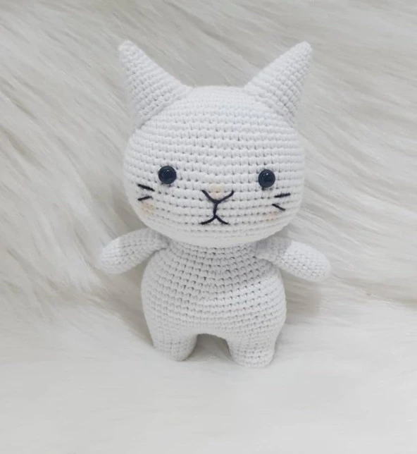 Beyaz Miniş Pisi Uyku Arkadaşı Amigurumi Organik Oyuncak ürün görseli 1