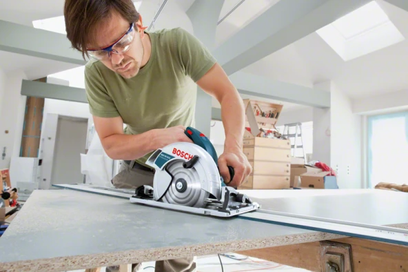 Bosch Professional GKS 65 GCE Daire Testere - Resim 2