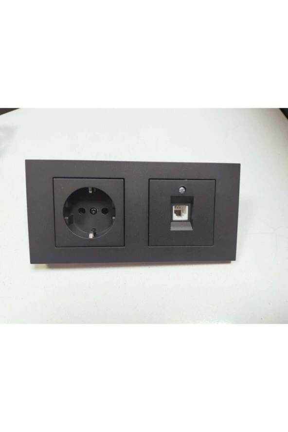 Füme Topraklı Priz + Nümeris Telefon Prizi + 2li Çerçeve ürün görseli 1