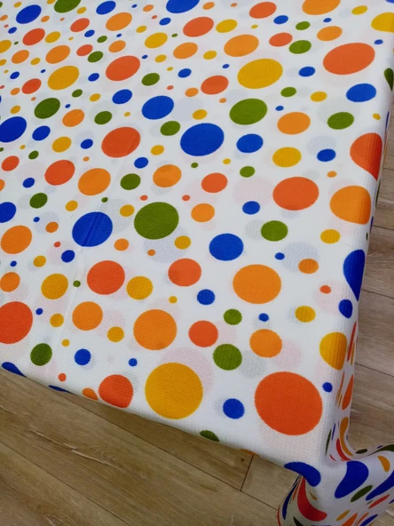 Hayat Home Renkli Ponpon desen 120X140 Dertsiz Mutfak Masa Örtüsü ürün görseli 1
