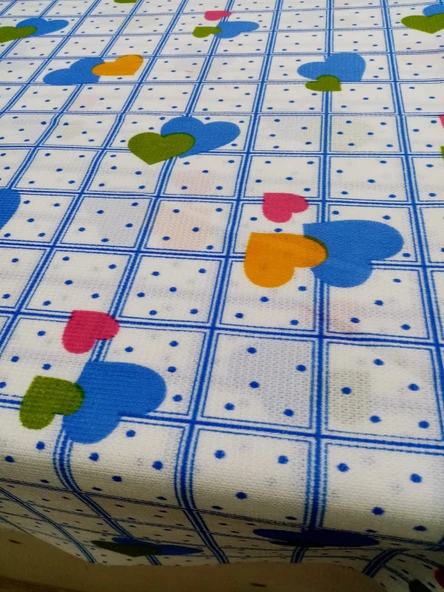 Hayat Home Mavi Kalpli desen 130X130 Dertsiz Mutfak Masa örtüsü ürün görseli 1