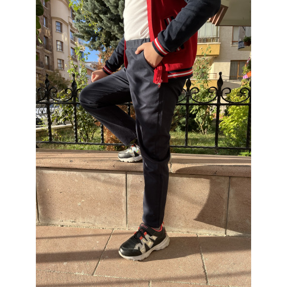 erkek çocuk lacivert okul pantolunu ürün görseli 1