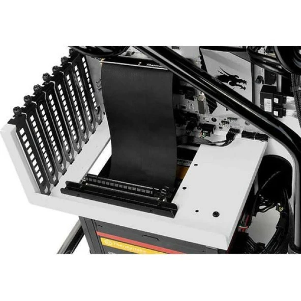 THERMALTAKE AC-053-CN1OTN-C1 PCI-e X16 Riser Cable - Resim 2