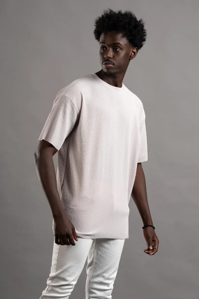 Oversize (Bol Kesim) Kalın Fitilli Bisiklet Yaka Kısa Kol T-shirt ürün görseli 1