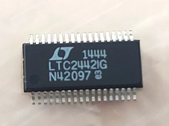 LTC2442IG 24-Bit Delta-Sigma ADC - Yüksek Hassasiyetli Analog-Dijital Dönüştürücü ürün görseli 1
