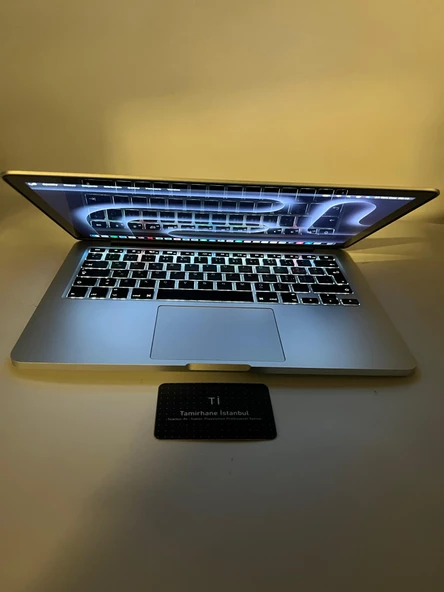 PTTAVM: Apple Macbook Pro Retina Early A1502 i5-5257U 8 GB 256 GB