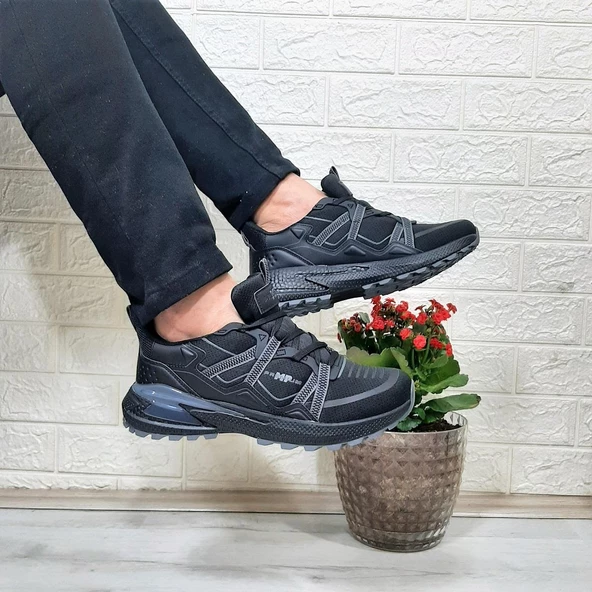 M.P. 1642 Siyah Memoryfoam Rahat kaydırmaz Spor Ayakkabı ürün görseli 1
