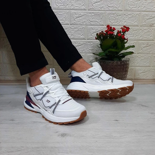 M.P. 1642 Beyaz Memoryfoam Kaydırmaz Rahat Spor Ayakkabı ürün görseli 1