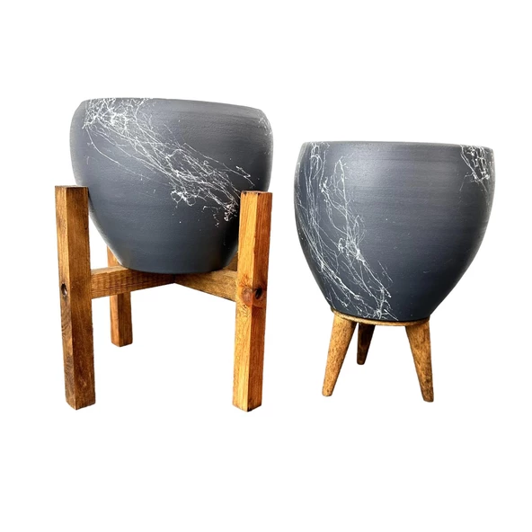 Bitki Tasarımı Gri Üzeri Beyaz Mermer Efektli Toprak Saksı Saksılık Salon Çiçeklik İkili Set 3 Ayaklı- 4 Ayaklı- 15 Cm ürün görseli 1