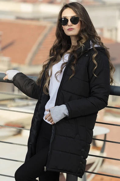 Kışlık Kapüşonlu Uzun Kadın Şişme Mont ürün görseli 1
