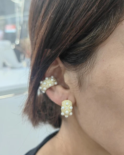 İncili Elegance Kalın Gümüş Halka Küpe - Gold Renk ürün görseli 1
