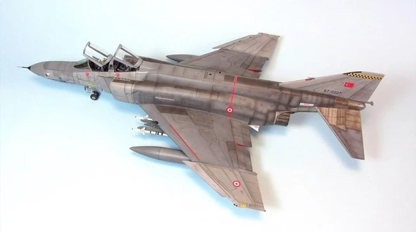 F-4 E/F Phantom 2 PM Model Demonte Plastik Uçak Maket Kiti - Resim 2