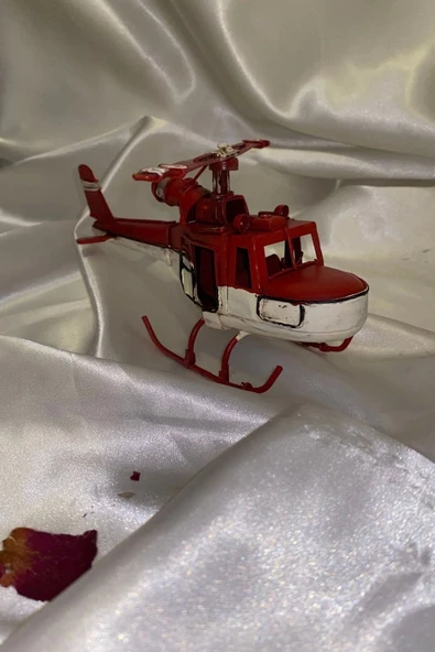 Metal Helikopter Dekoratif Maket El Yapımı Oyuncak Kırmızı Beyaz ürün görseli 1