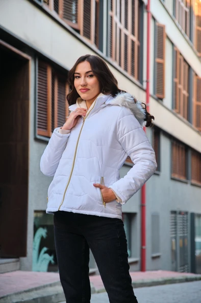 Günlük Kürklü Şişme Kadın Mont - Resim 4