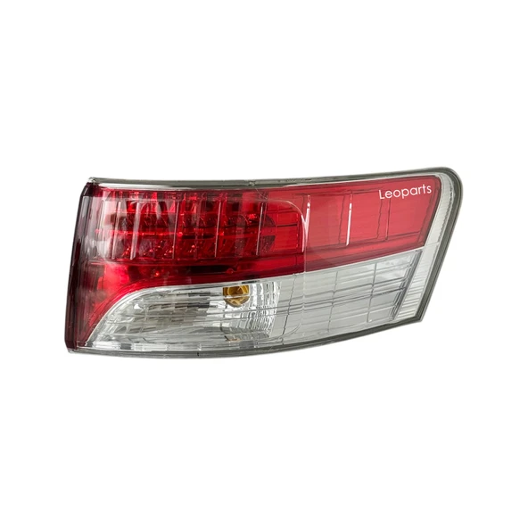 Leoparts Toyota Avensis Stop Lambası Dış Sağ 2008-2012 81551-05250 ürün görseli 1