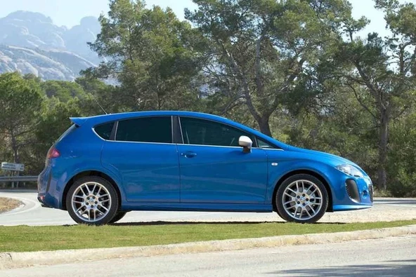 OMSA Seat Leon 1P HB Krom Cam Alt Çıtası 2005-2012 Arası ürün görseli 1