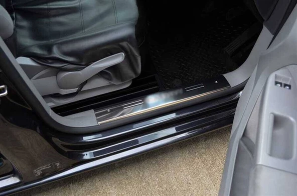OMSA VW Caddy Minivan Krom İç Kapı Eşiği 4 Parça 2015-2019 Arası - Resim 3