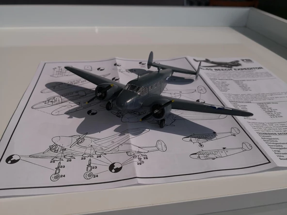 Beechcraft  C-45 Expeditor Pm Model Eğitim Uçağı Demonte Plastik Maketi ürün görseli 1