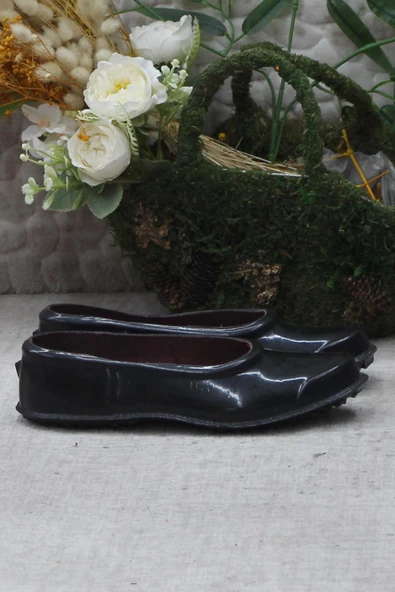 Arısan Emek 932 Unisex Siyah Plastik Astarlı Mest Lastik Ayakkabı ürün görseli 1