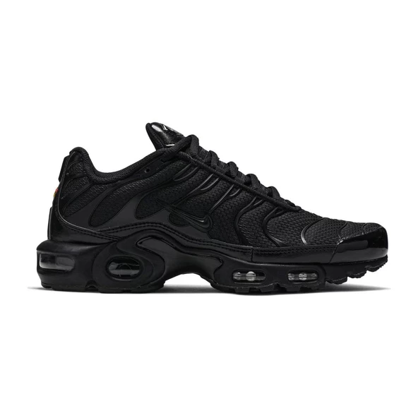 PTTAVM: Air Max Plus Triple Black