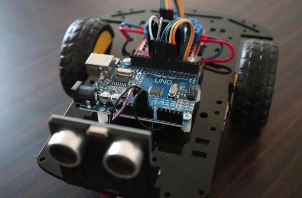 Root Engelden Kaçan Robot Seti - Montajlı ürün görseli 1