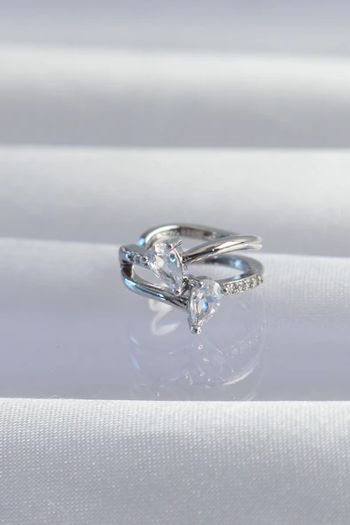 Pirinç Gümüş Renk Zirkon Taşlı Damla Earcuff Küpe - EBJ240820W26734 ürün görseli 1