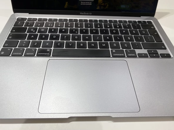 PTTAVM: Apple MacBook Air M1 8 GB 256 GB SSD 13.3