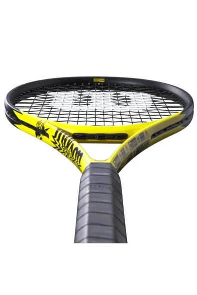 PTTAVM: Wilson Minions V3 Clash 100 V2 Tenis Raketi WR124711