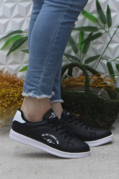 Fort Row Lena Siyah Beyaz Rahat Hafif Sneaker Kadın Spor Ayakkabı ürün görseli 1