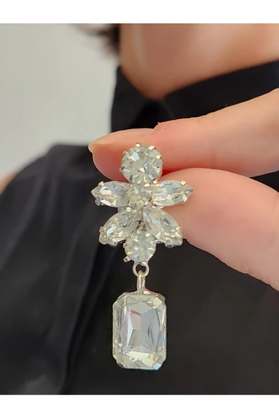 Çiçek Model Kristal Taşlı Küpe - Resim 2