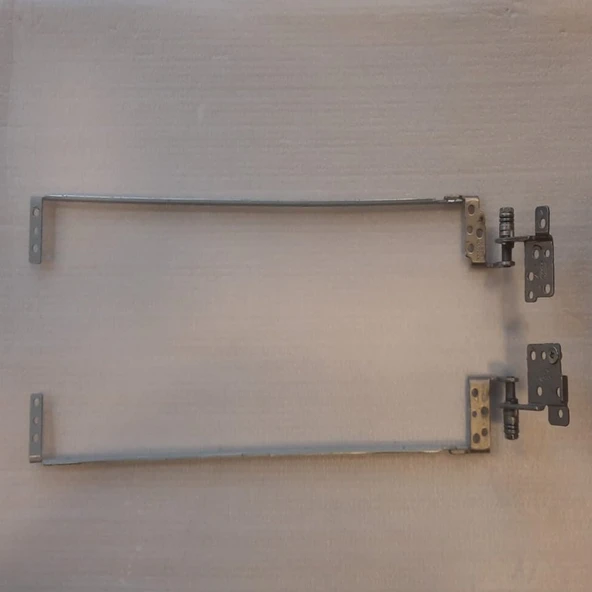 ASUS X552L Menteşe - Resim 2