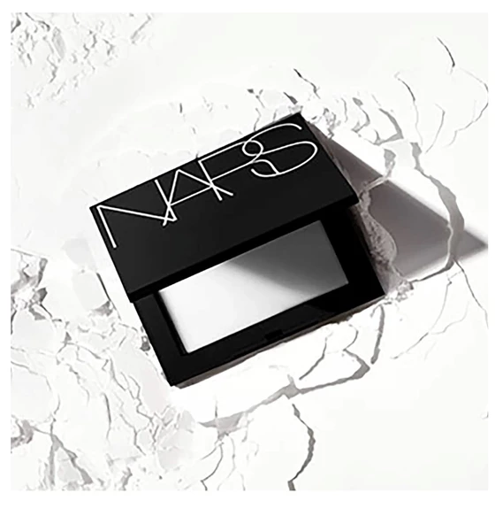 NARS Light Reflecting Setting Powder Pressed - Kompakt Pudra - Resim 4