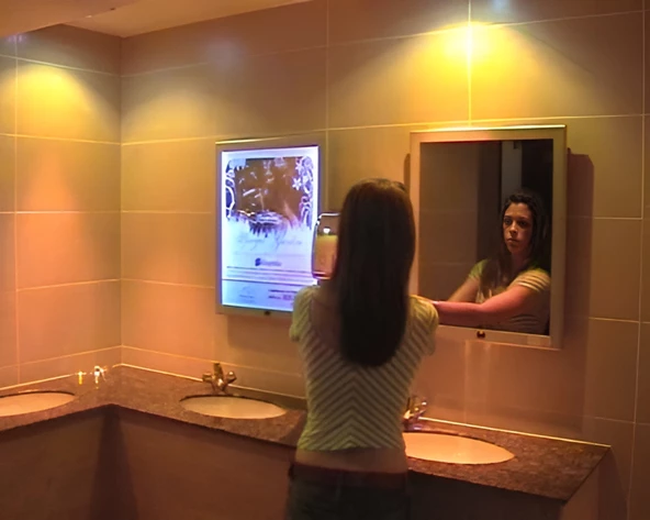 Aynalı Reklam Panosu - Çerçeveli - Resim 6