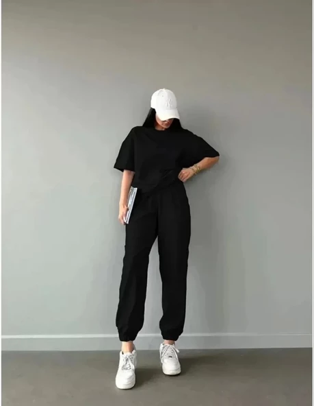 Unisex Düz T-Shirt Ve Eşofman Takımı - Siyah ürün görseli 1